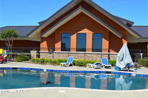 Stay and Play at the Exciting Choctaw RV Park — KOA, Durant, OK