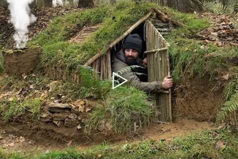Building complete and warm survival shelter | Bushcraft earth hut, grass roof & fireplace with..
