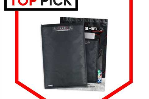 Best Faraday Bag for EMPs and RFID Blocking