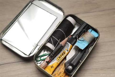 Altoids Tin EDC: 27 Items To Squeeze Into It