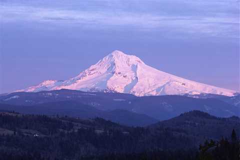 Mount Hood Is Having Its First Blizzard in a Decade: Here’s What You Need to Know