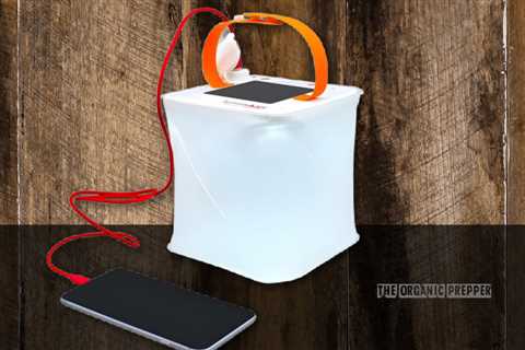 REVIEW: The LuminAID Titan Collapsible Solar Lantern